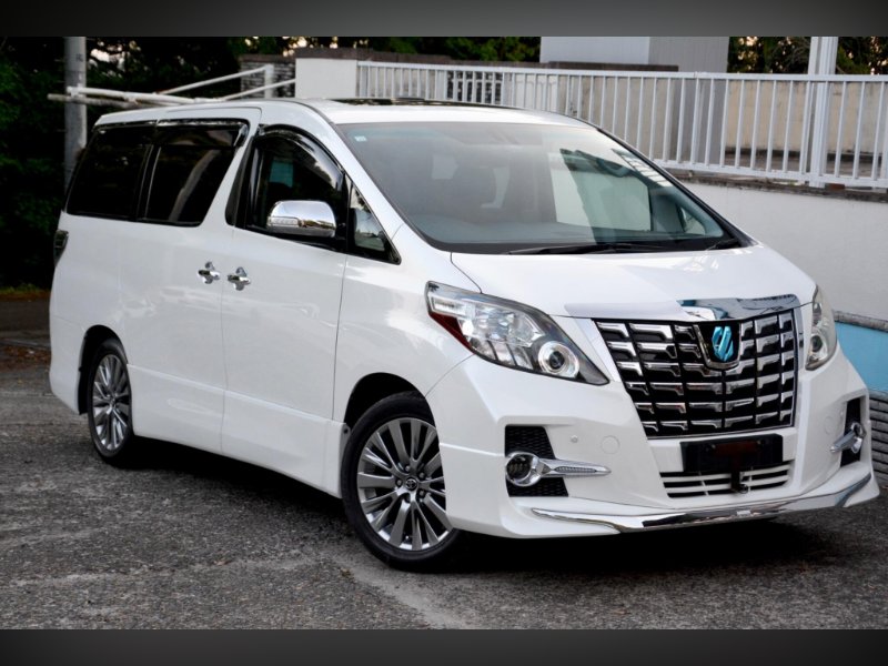 2014 Toyota Alphard