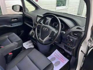 /photos/12329/21742d13-20c8-40d7-8cf2-8ee162c45a95_i320x240.jpg