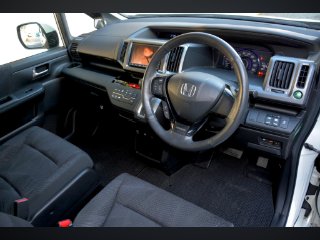 /photos/12329/3bd1e3d7-558d-4d2a-9e37-bf4ba88ed139_i320x240.jpg