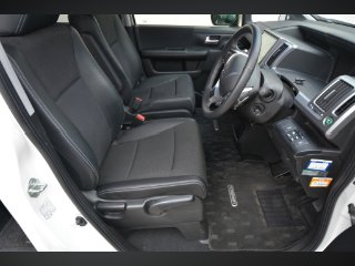 /photos/12329/def94074-0e2d-4079-8d2f-e0e06f5ca310_i320x240.jpg